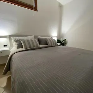 Loft Comodo Ed Elegante • Wi-fi E Colazione Apartment